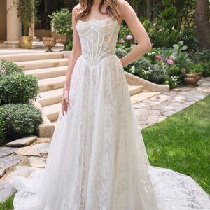 Strapless off white/nude wedding dress.bridal gown